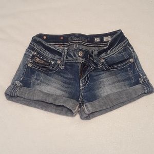Miss Me shorts size 25